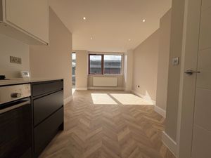 Photo 10- click for photo gallery